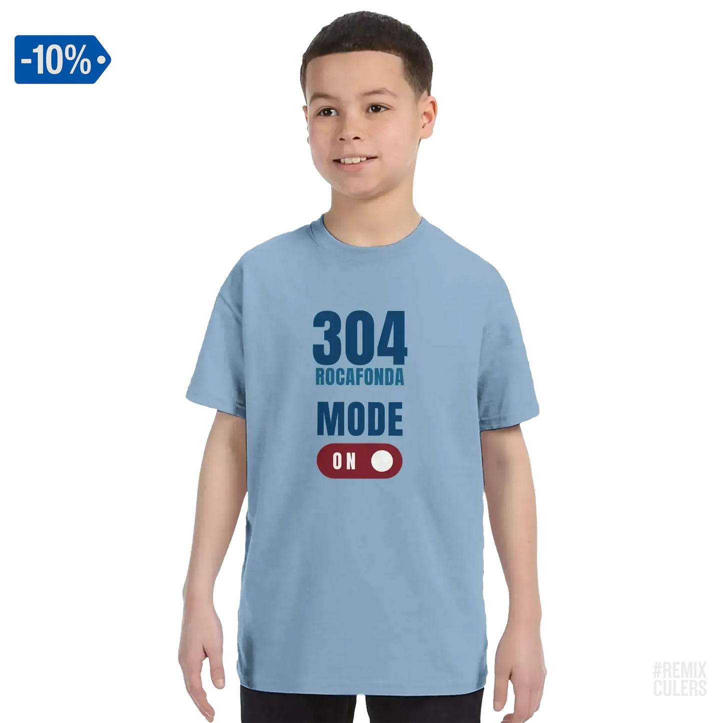 Camiseta infantil - 304 ROCAFONDA Azul claro – Print Material Rocafonda Power 304 merch FCB Barça culers blaugrana Lamine Yamal Masia barri Mataró futbol | remixculers