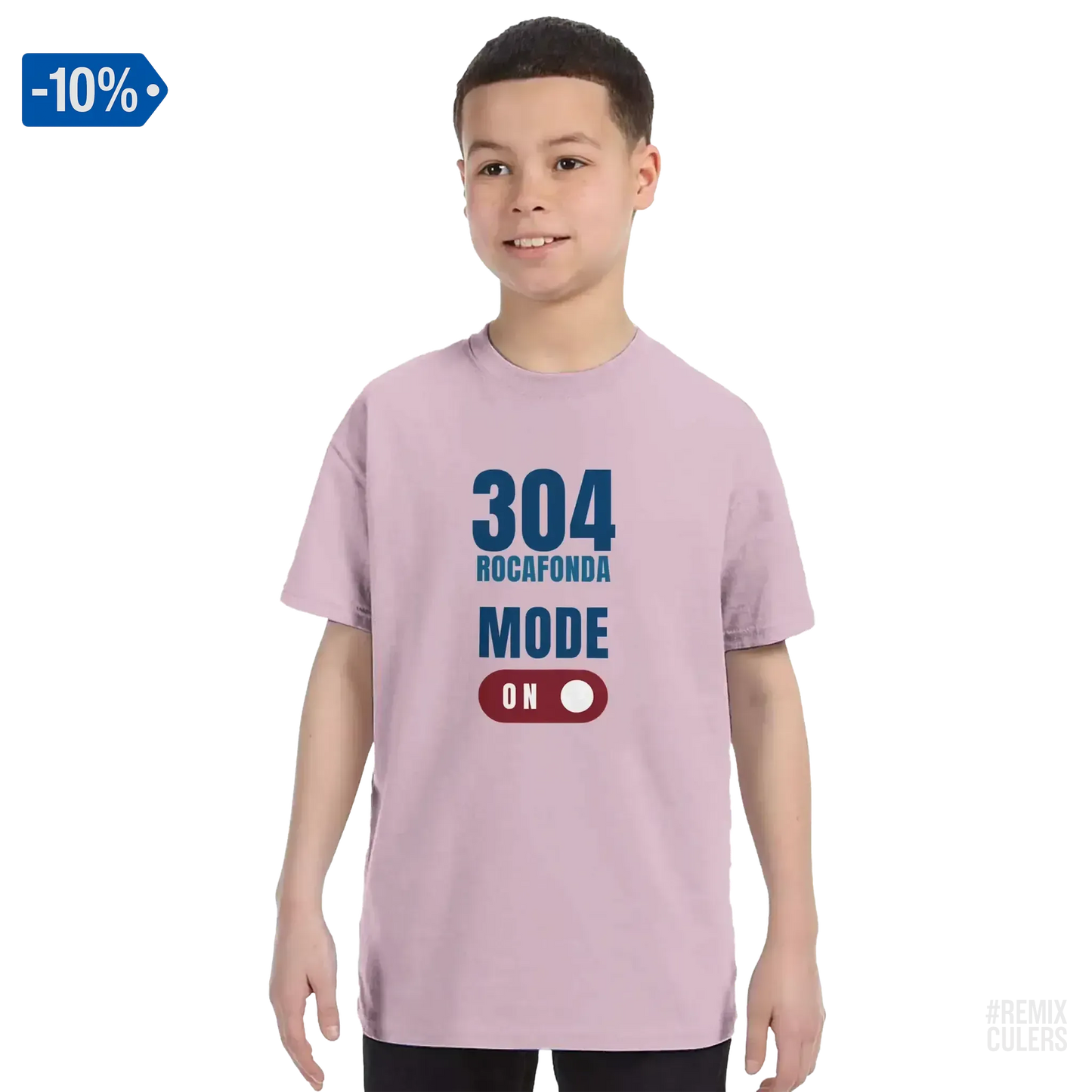 Camiseta infantil - 304 ROCAFONDA Rosa claro – Print Material Rocafonda Power 304 merch FCB Barça culers blaugrana Lamine Yamal Masia barri Mataró futbol | remixculers